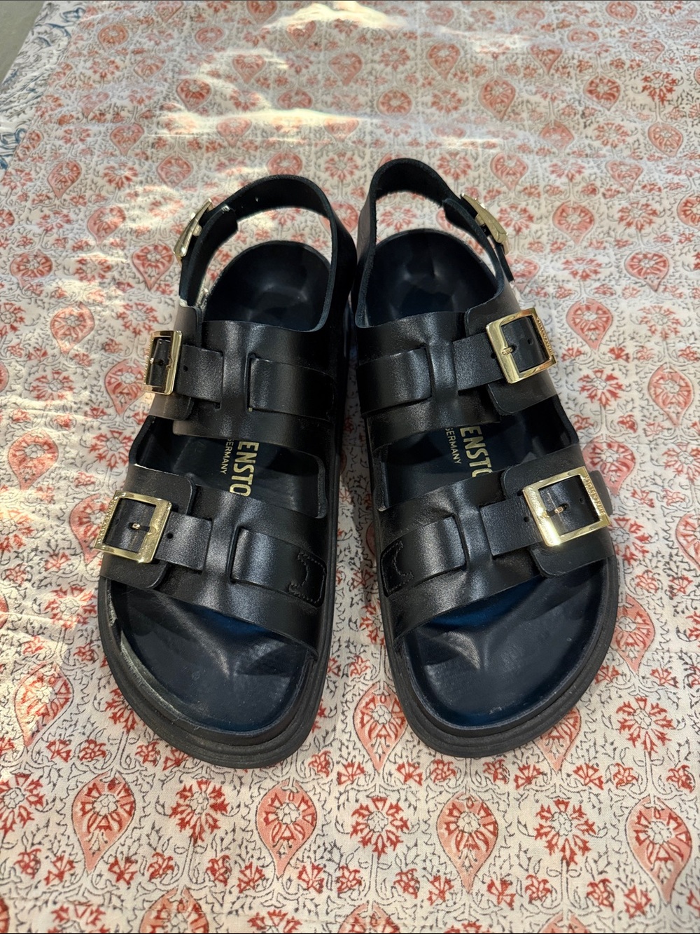 Birkenstock Cannes all leather sandal.